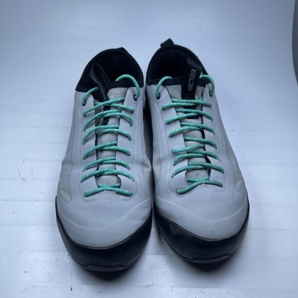 Arc’teryx Acrux SL Hiking Approach Shoes Women's- Sizes 8.5 Light Grey Baby Blue - Picture 6 of 16